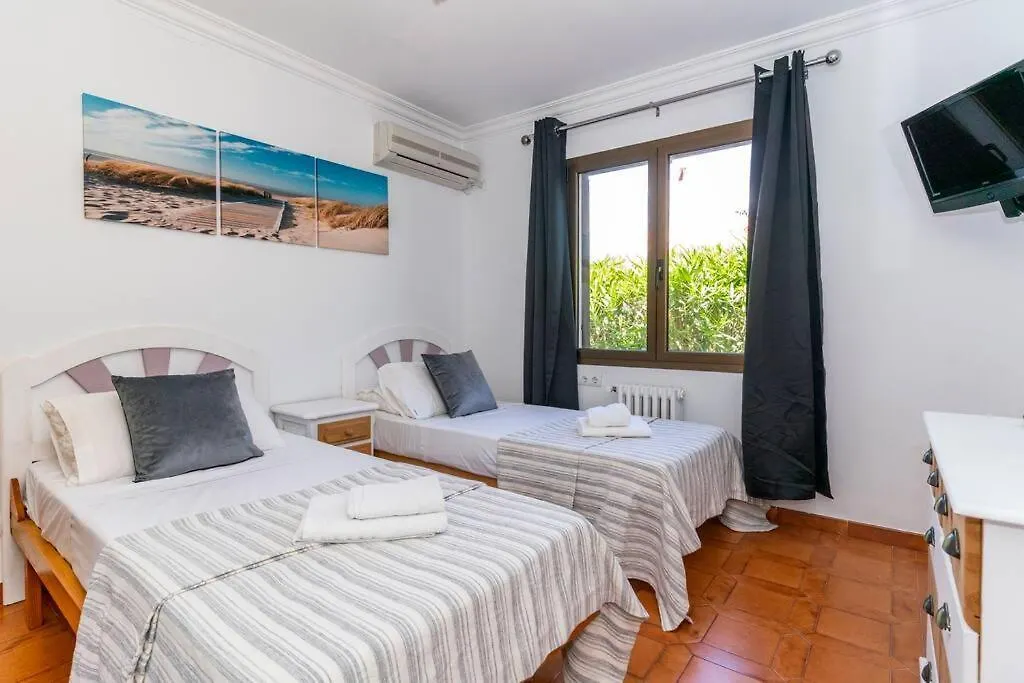 Casa Honiol, Private And Spacious Villa With Sea Views Cala En Porter  Spagna